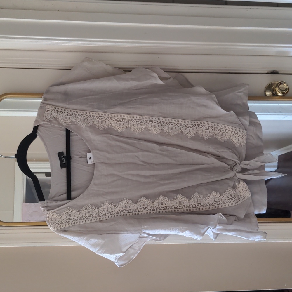 Alyx large new with tags flutter sleeve women's shirt